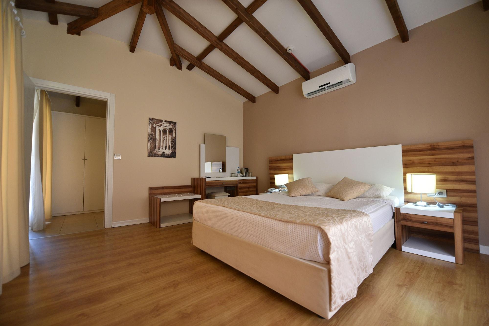 Sahra Su Holiday Village & Spa Oludeniz Exterior photo