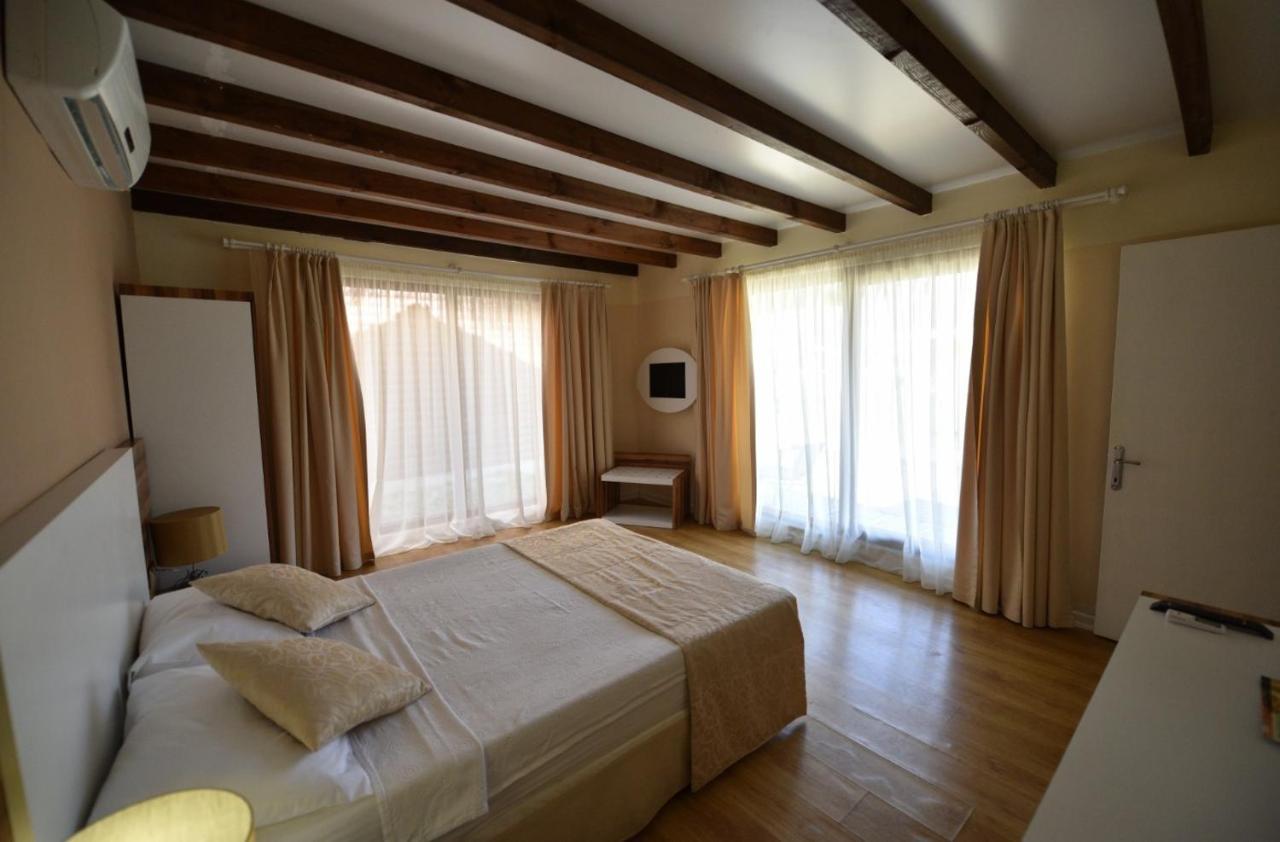 Sahra Su Holiday Village & Spa Oludeniz Exterior photo