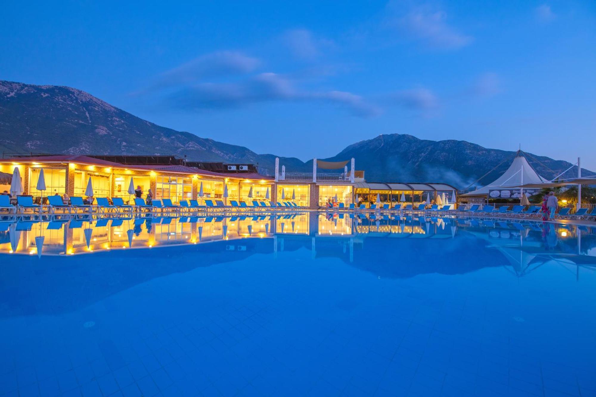 Sahra Su Holiday Village & Spa Oludeniz Exterior photo