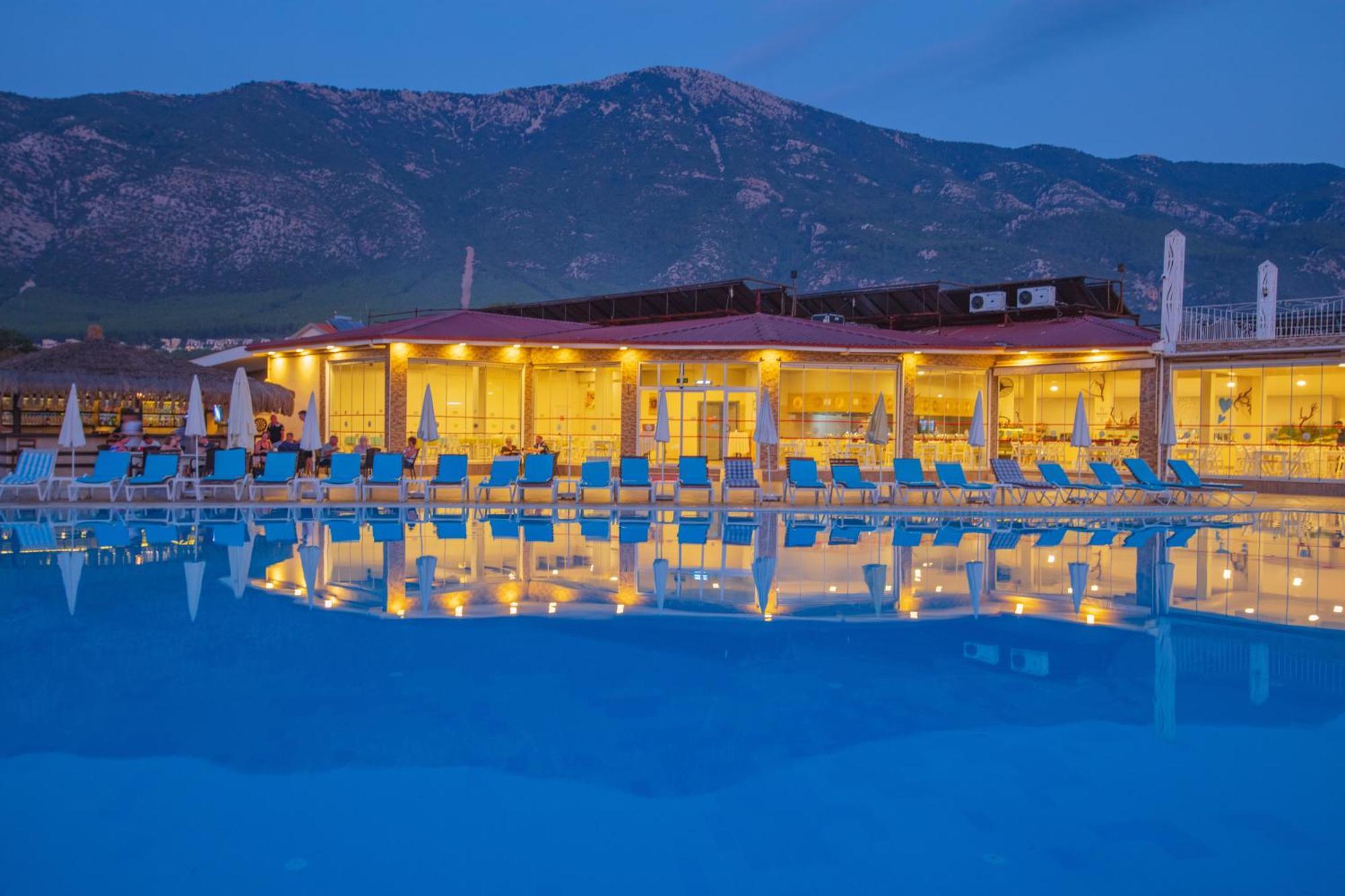Sahra Su Holiday Village & Spa Oludeniz Exterior photo