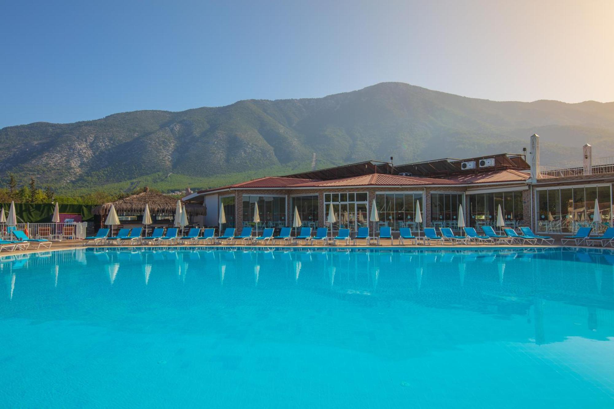 Sahra Su Holiday Village & Spa Oludeniz Exterior photo